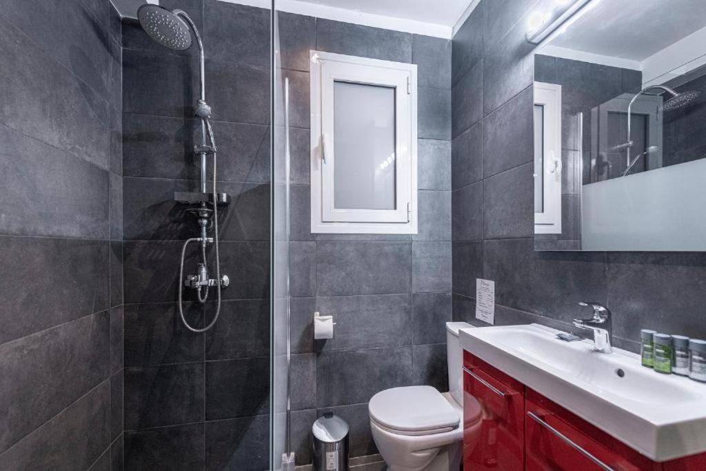 The Mint's Synesiou - Lycabettus Hill Apartment
